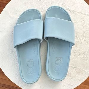 Lululemon Restfeel Women's Slide